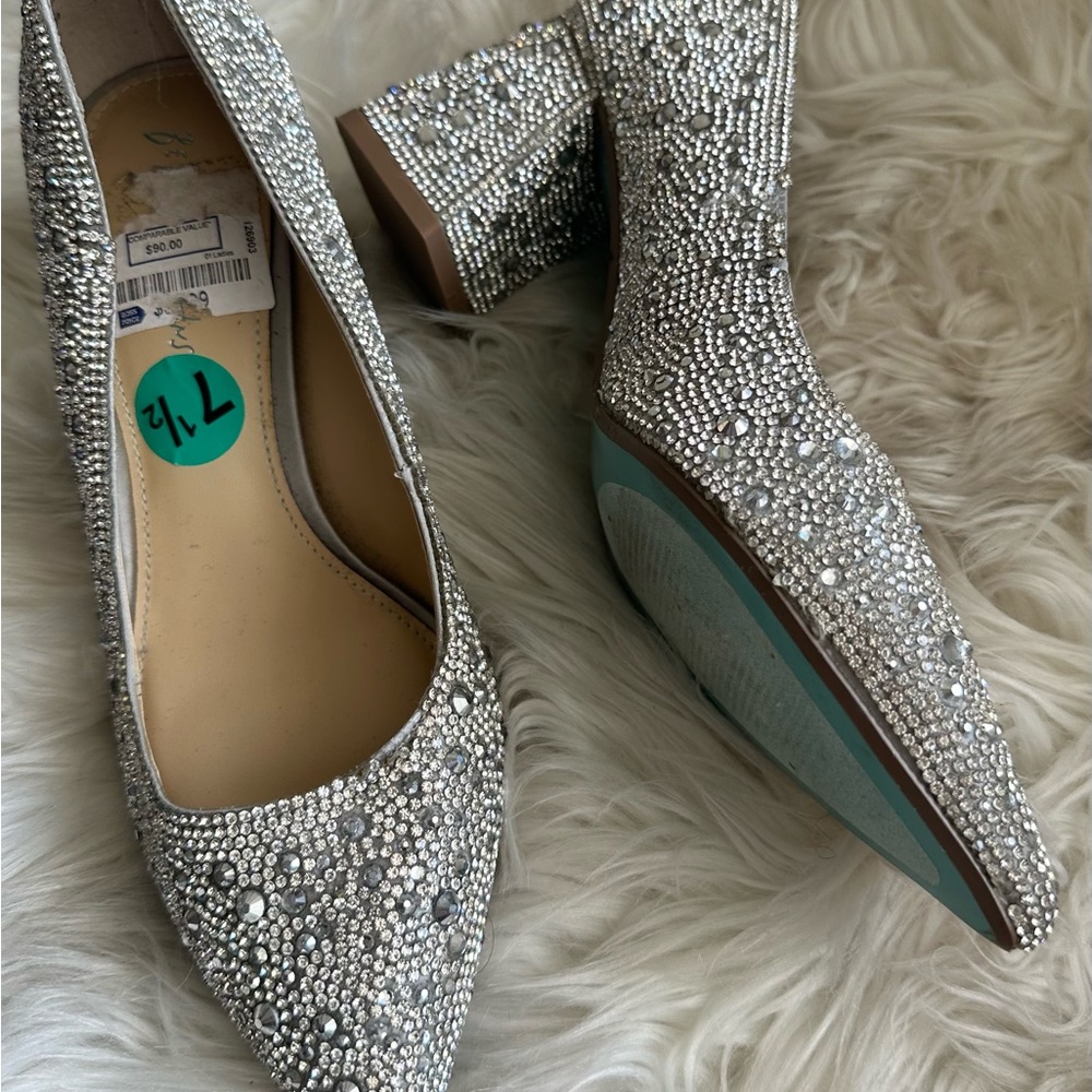 Betsy Johnson silver block heels. - Picture 9 of 11